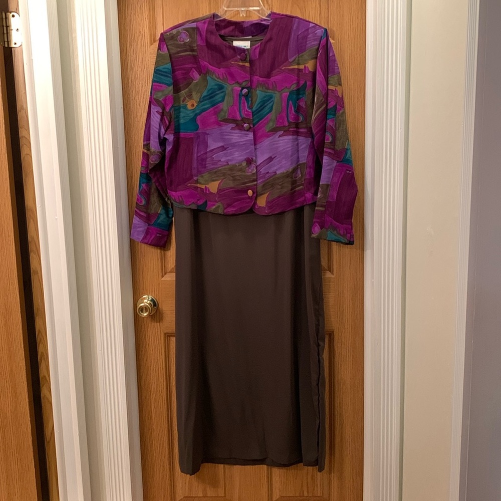 Long modest Caribbean Traders dress with jacket.